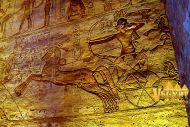 Сцены главным образом батального характера, ибо храм был основан в ознаменование походов Рамсеса II.